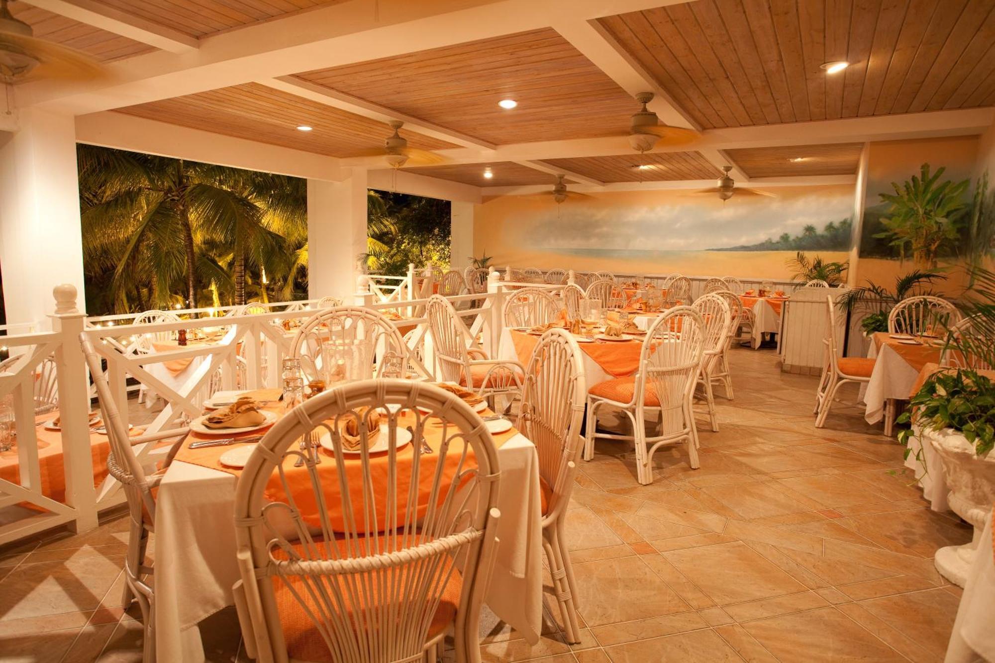 Coco Reef Resort & Spa Crown Point Exteriér fotografie